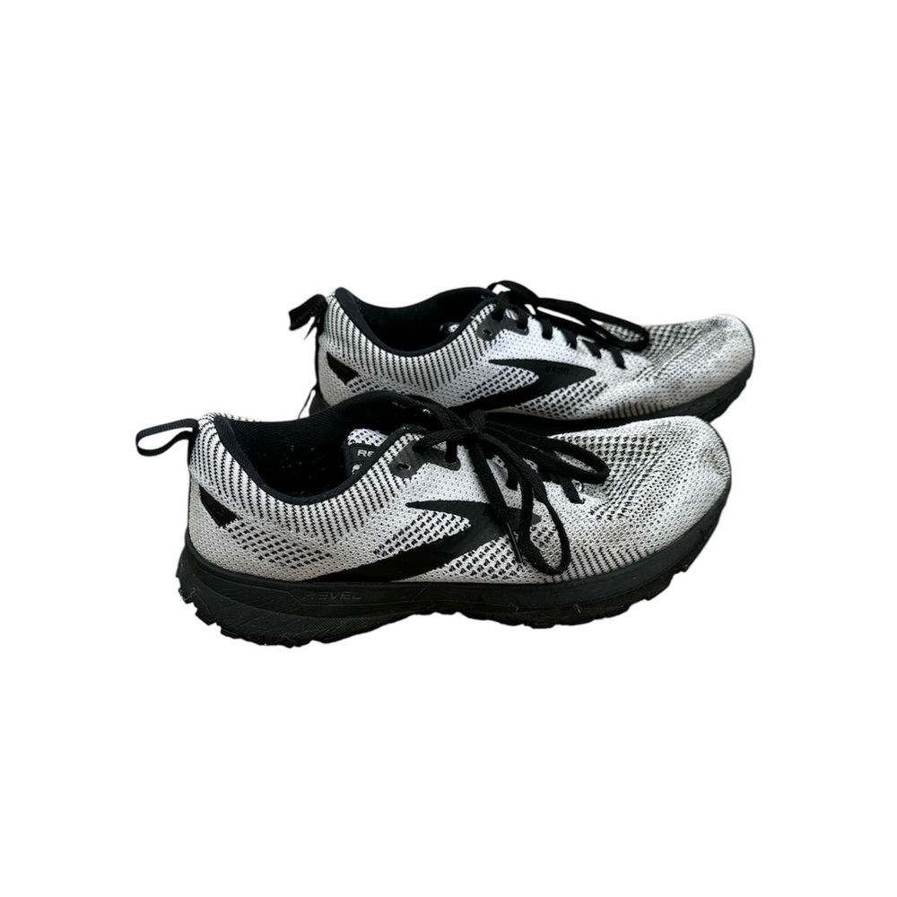 Brooks Revel 5 Running Shoes Black White Size 9